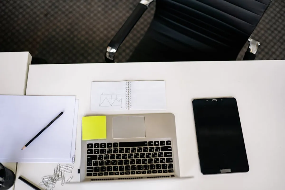 Best Homepage Layouts for Authors and Artists