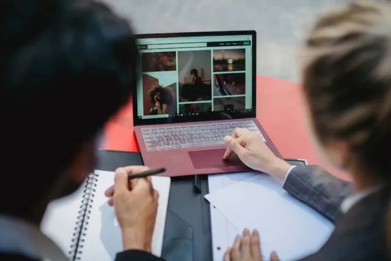 Newsthere Review: What It Is, Features, Safety, and Alternatives