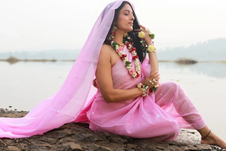 Pink Saree Captions For Instagram: Style Guide, Ideas, Trends, and Inspiration
