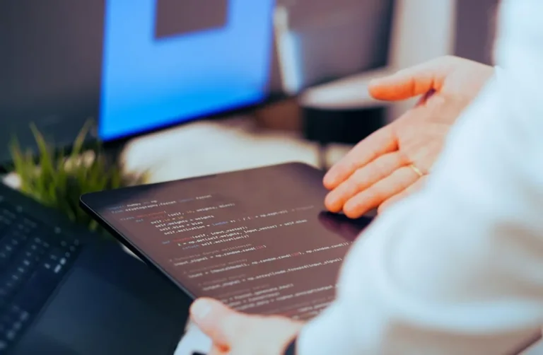 Techloomz Review: What It Is, Features, Safety, and Alternatives